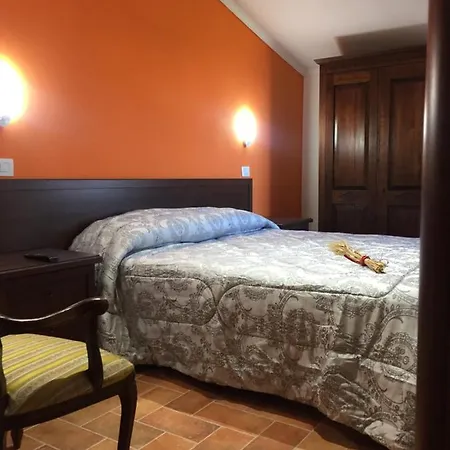 Couette-café Il Girasole 3*