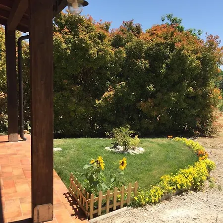 Il Girasole לינה וארוחת בוקר