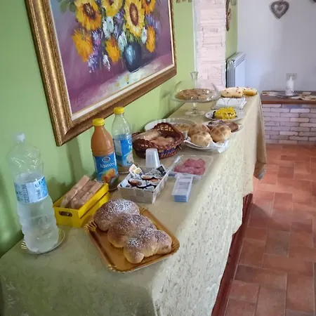 Alojamento de Acomodação e Pequeno-almoço Il Girasole Ceprano