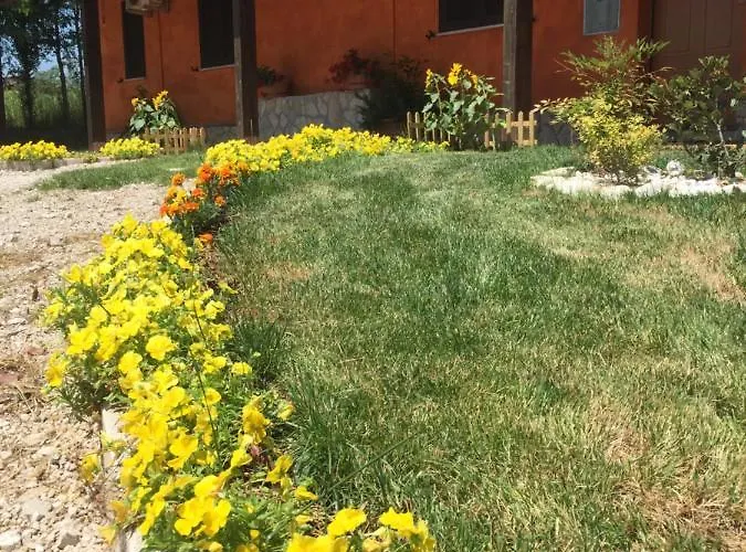 Il Girasole Nocleg ze śniadaniem 3*